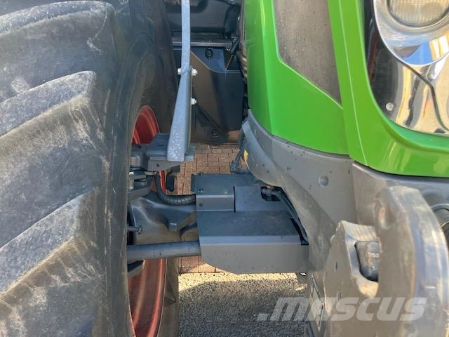 Fendt 828 Profi Plus Traktorer