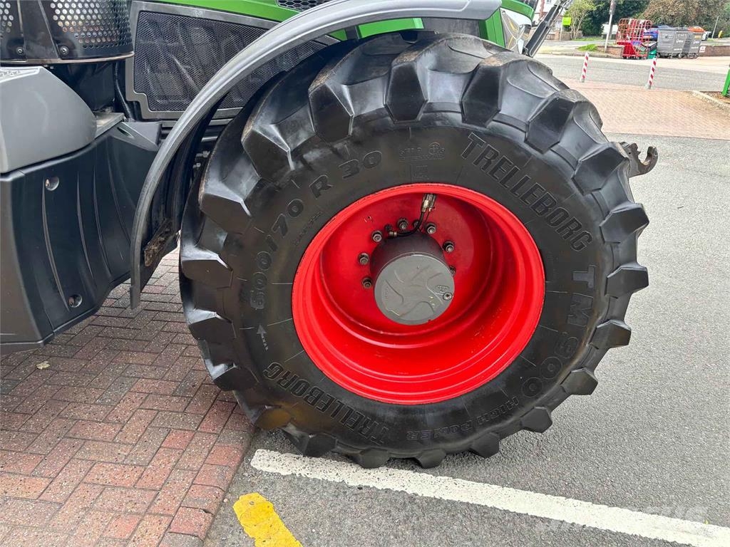 Fendt 828 Profi Plus Tractors