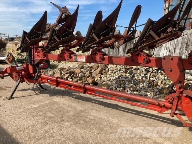  George Besson SPB9 Reversible ploughs