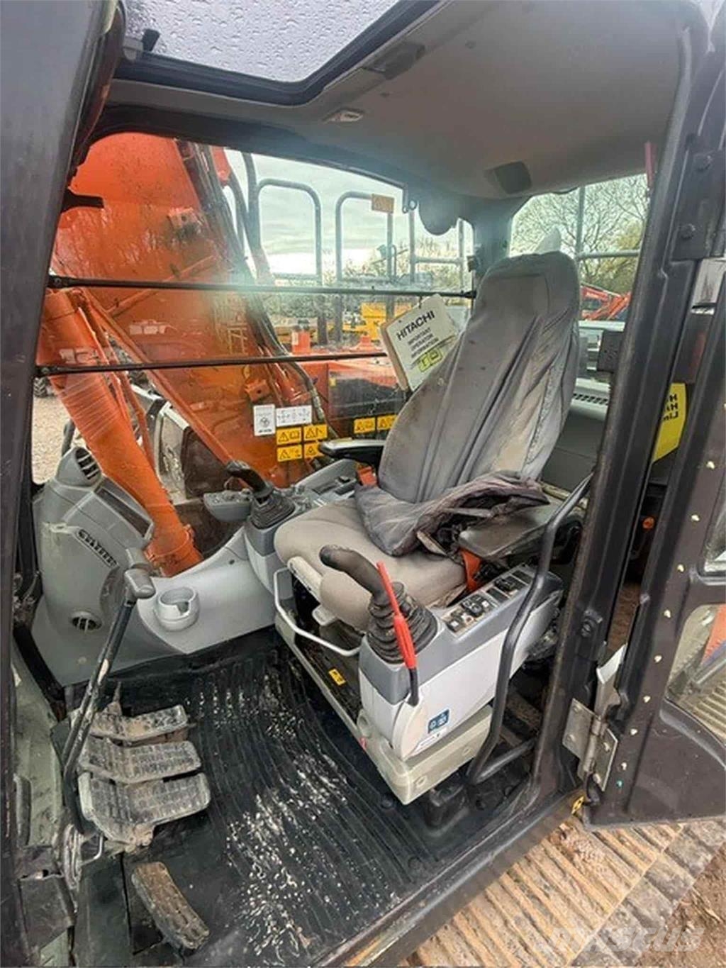Hitachi ZX130LCN-6 Excavadoras de cadenas