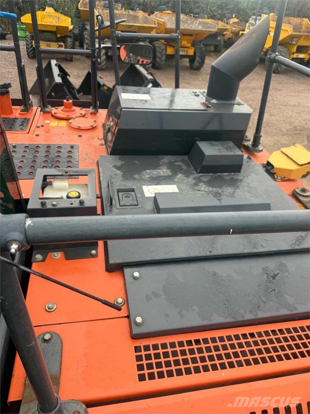 Hitachi ZX130LCN-6 Excavadoras de cadenas