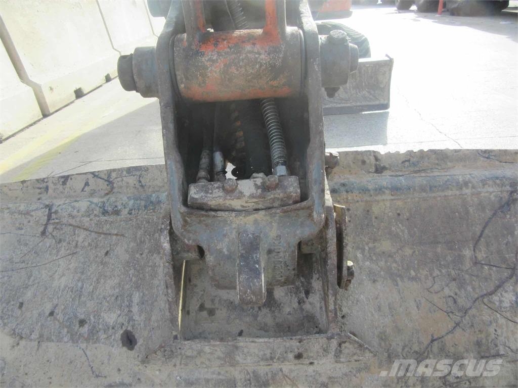 Hitachi ZX33U-5A Raupenbagger