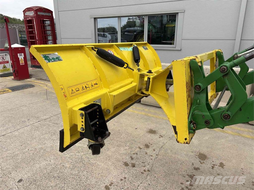 Howard Marshall Snow Plough طاردات