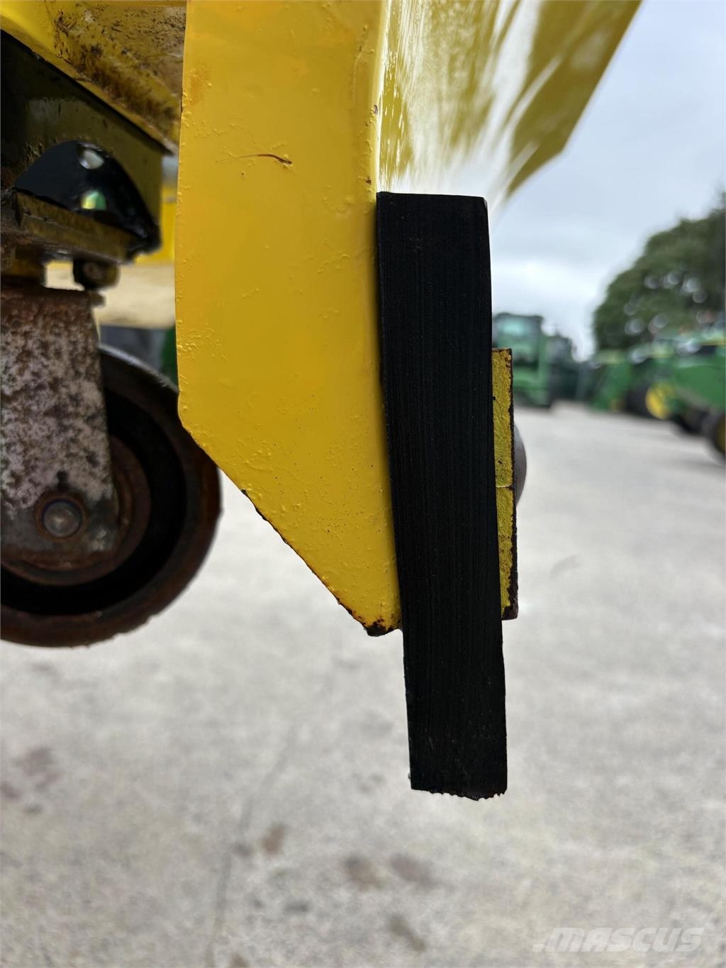 Howard Marshall Snow Plough طاردات