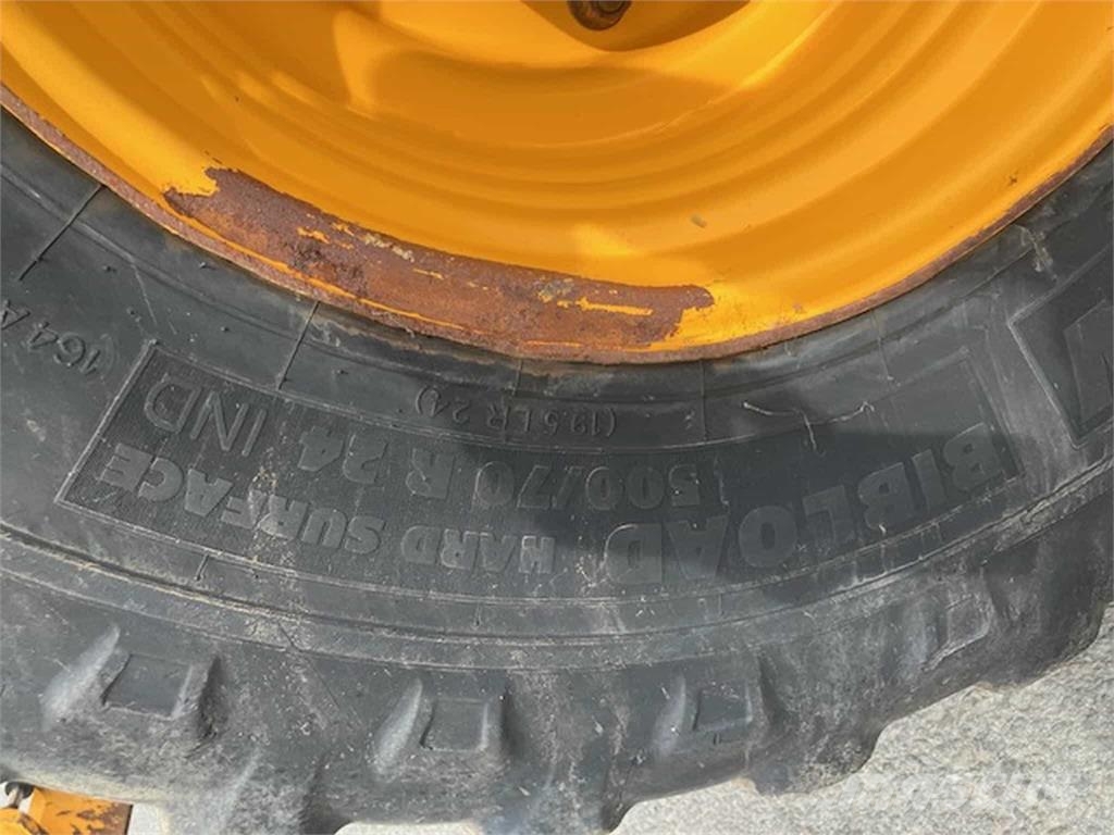 JCB 542.70 AgriXtra Телескопични товарачи за селското стопанство