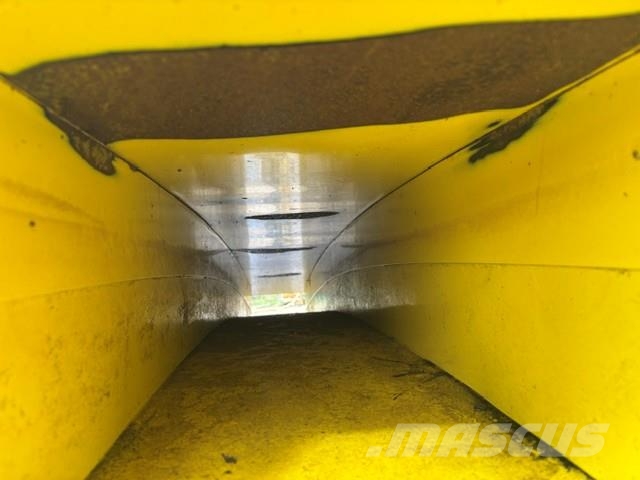 John Deere 10 Row Spout Extension Silokombainid