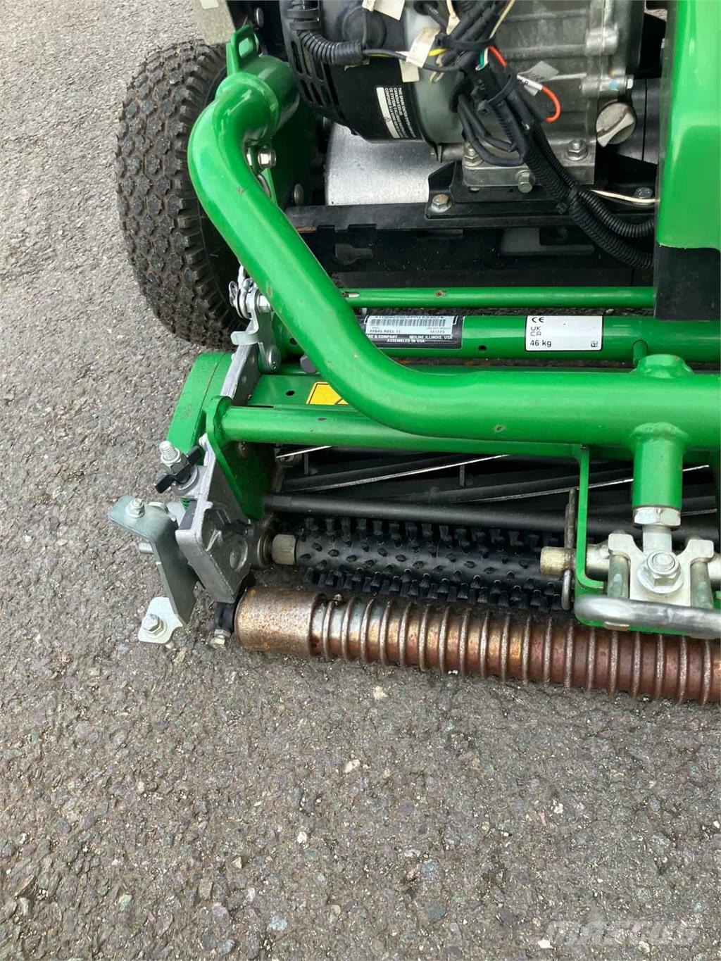 John Deere 220E Hybrid Greens Mower Motokultivator kosilice