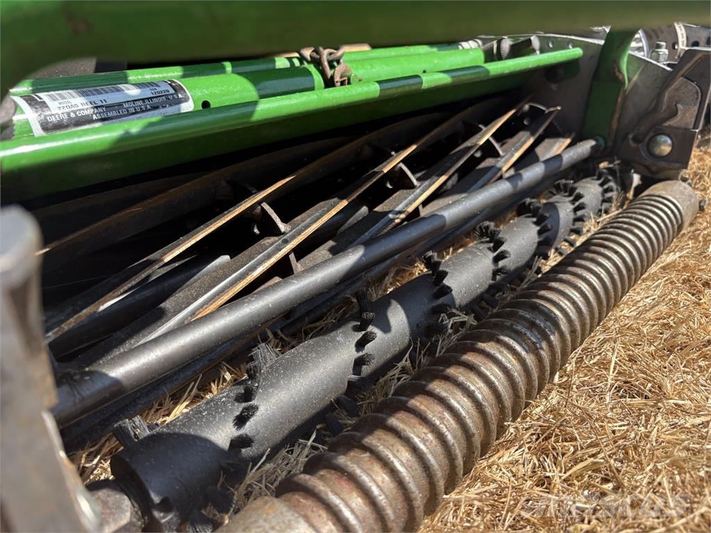 John Deere 2550EH Perässäkäveltävät leikkurit