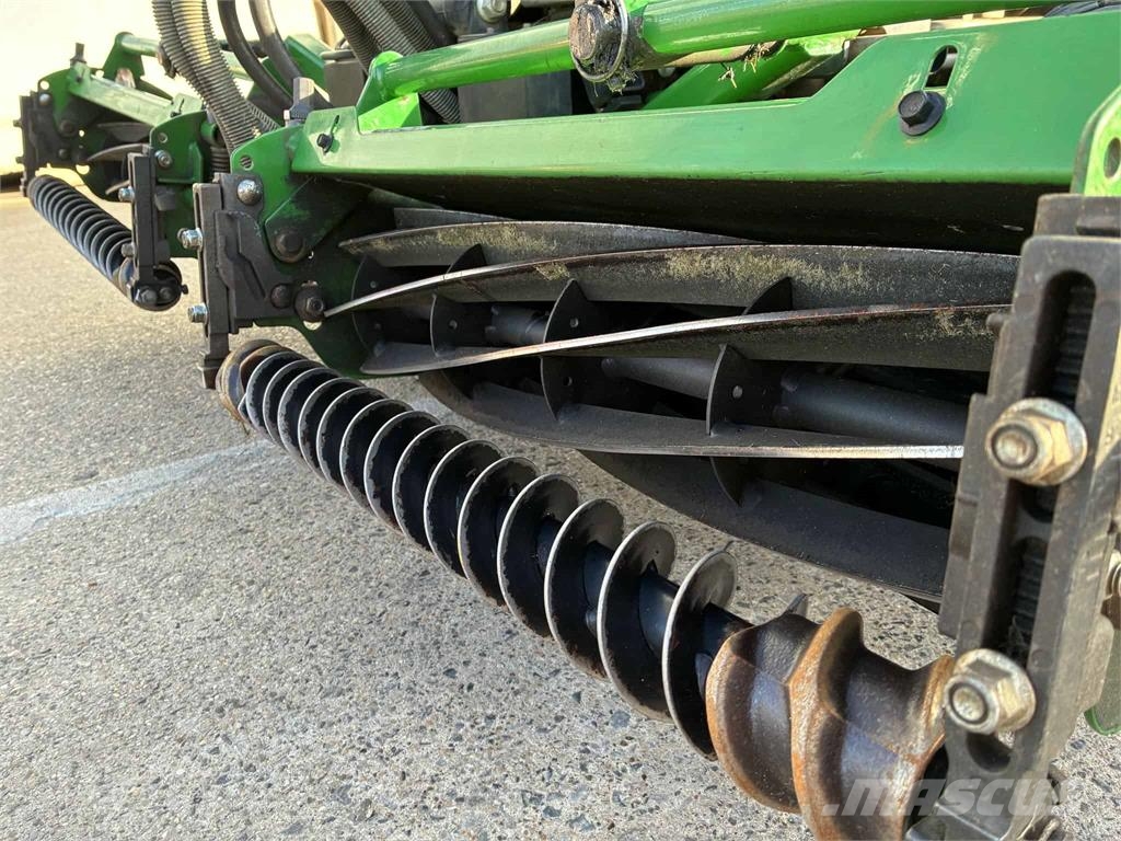 John Deere 2653B Walk-behind косилка
