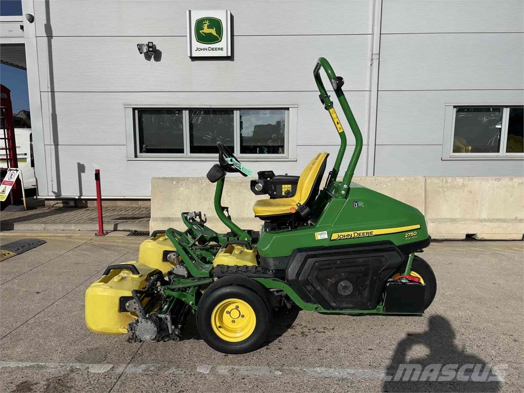 John Deere 2750E Hybrid Tosaerba a spinta