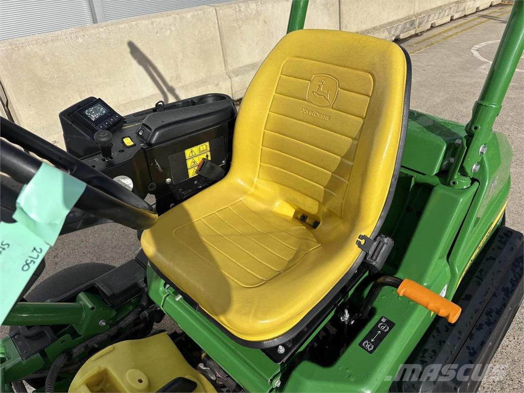 John Deere 2750E Hybrid Tosaerba a spinta