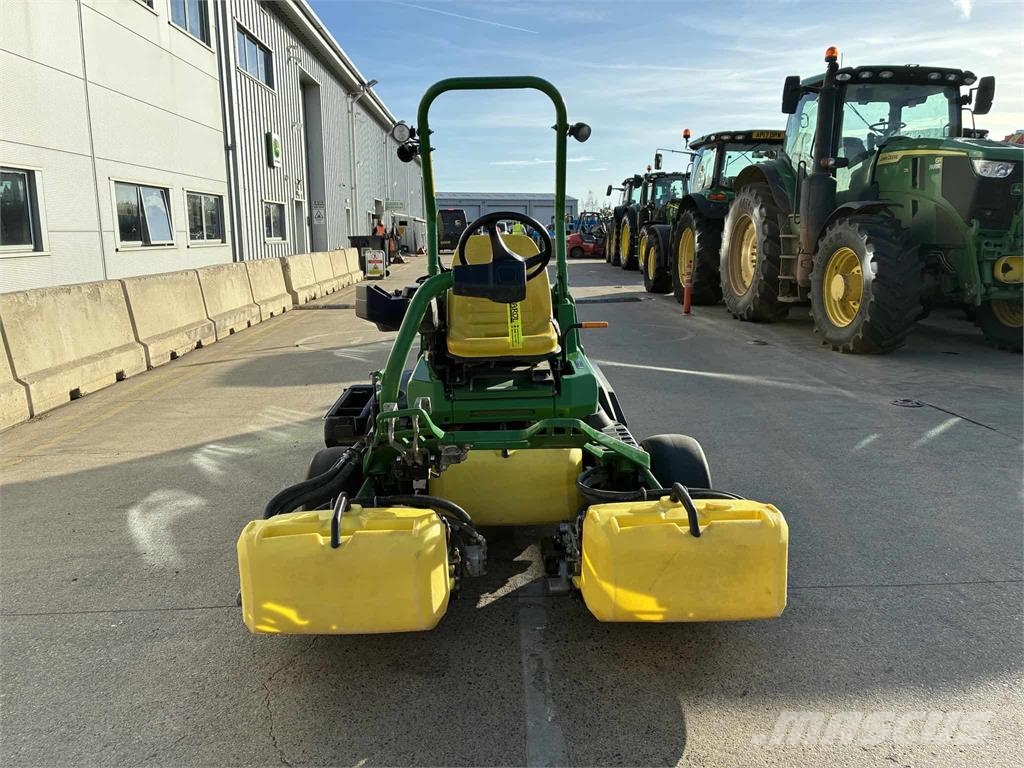 John Deere 2750E Hybrid Walk-behind косилка