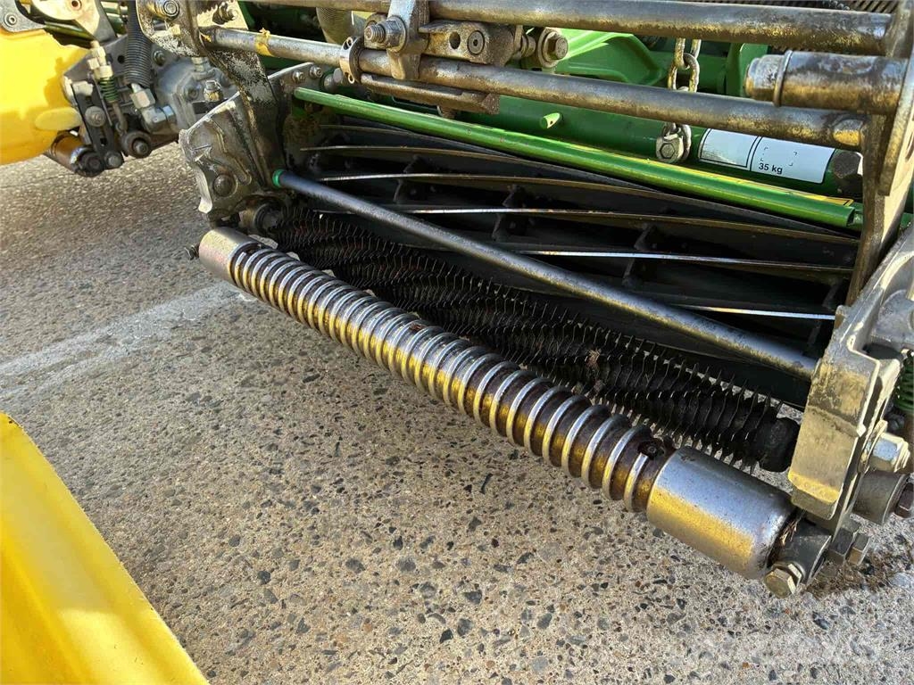 John Deere 2750E Hybrid Walk-behind косилка