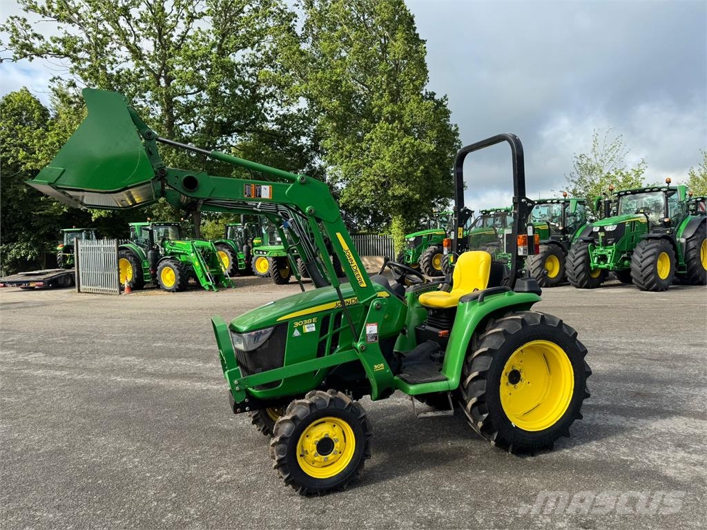 John Deere 3038E 소형 트랙터