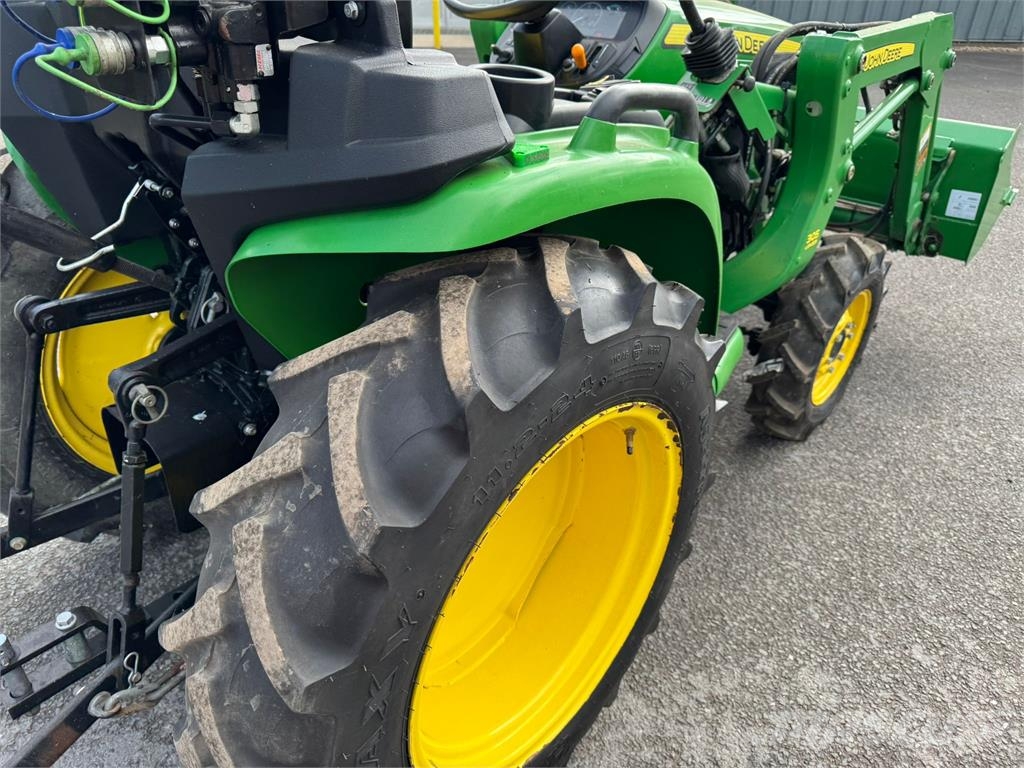 John Deere 3038E 소형 트랙터
