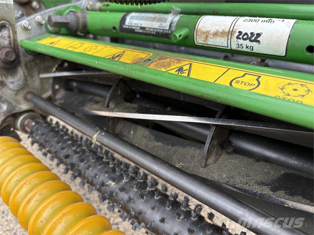 John Deere 6080A Walk-behind mowers