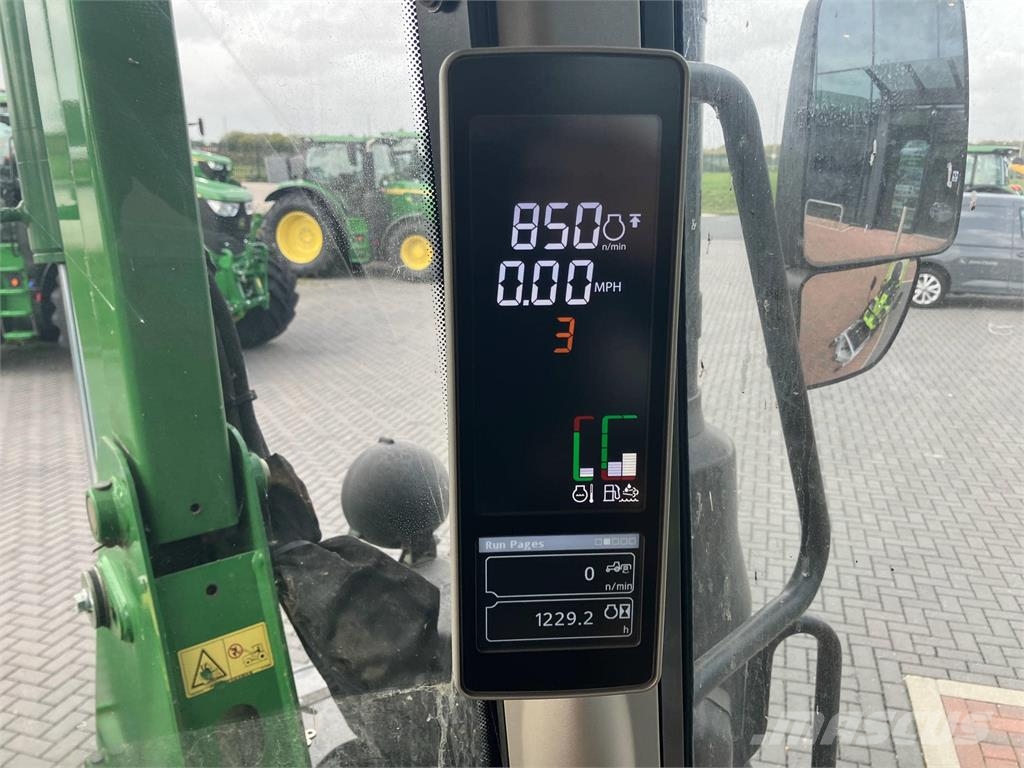John Deere 6110M Tractors
