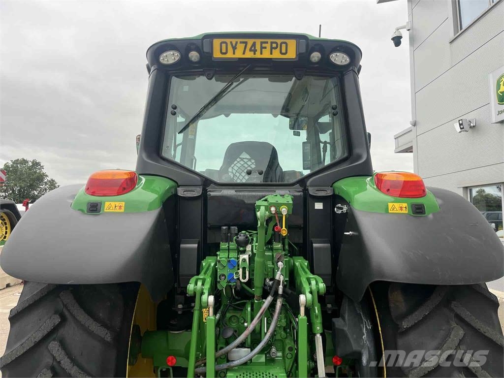 John Deere 6120M Traktoren