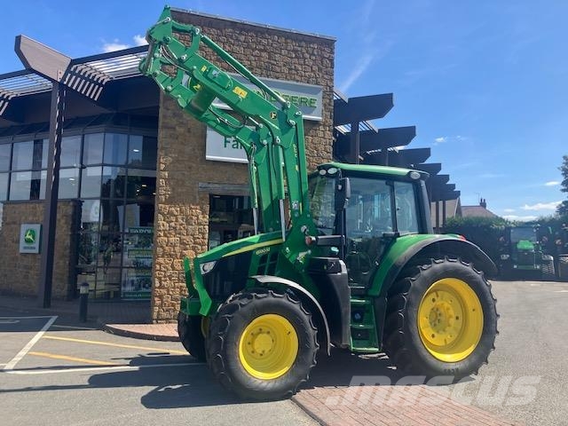 John Deere 6120M الجرارات