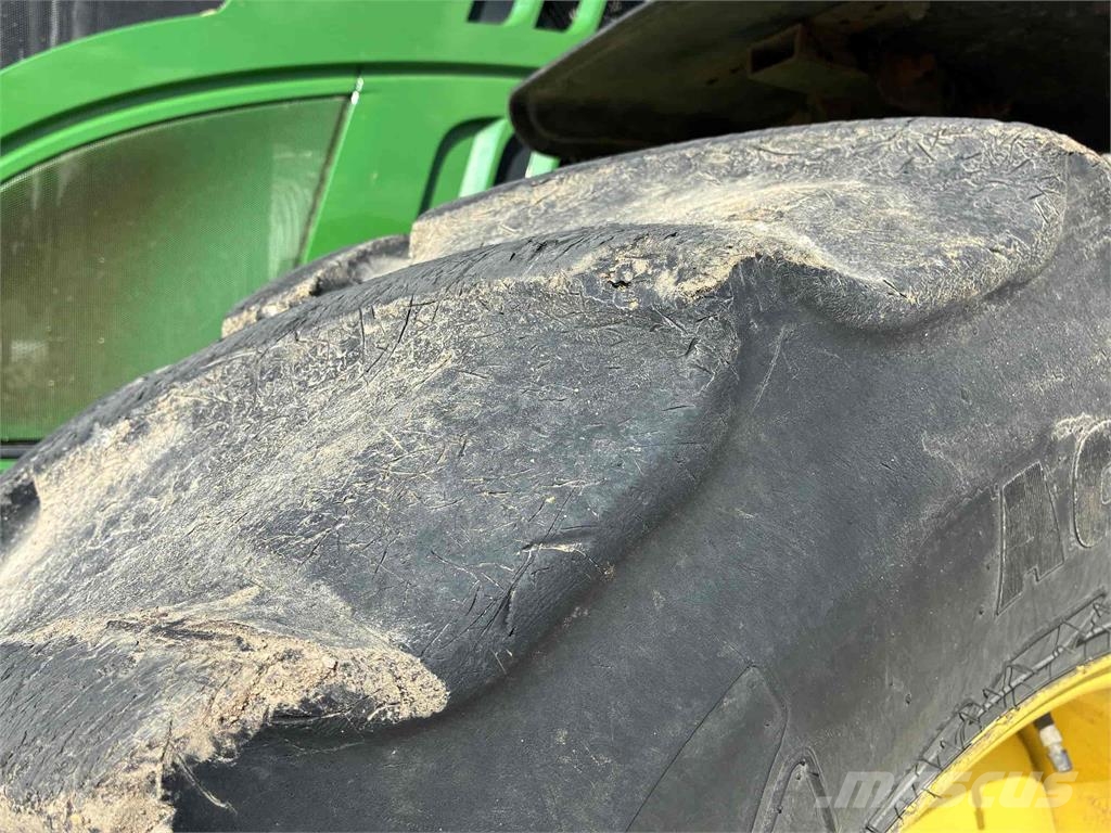 John Deere 6155M Tractors