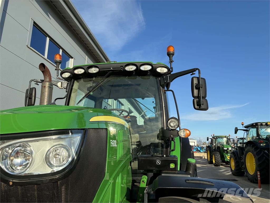 John Deere 6155R الجرارات