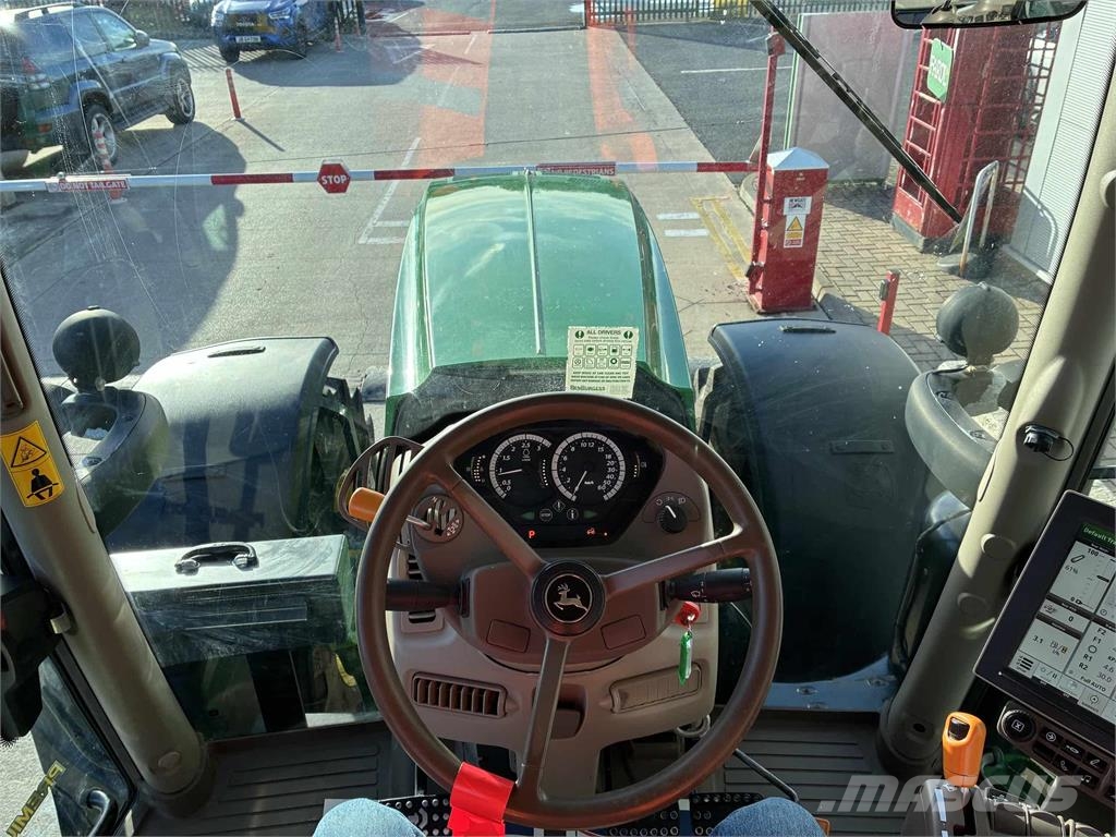 John Deere 6155R الجرارات