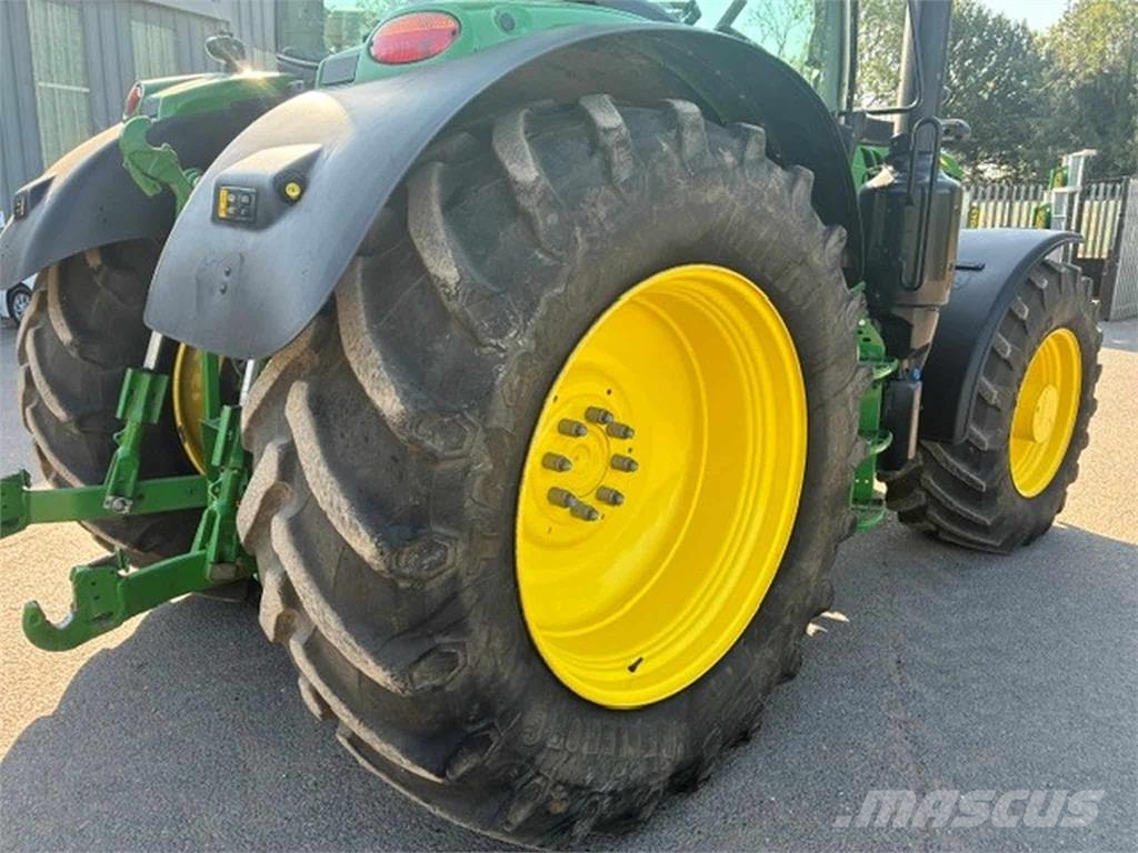John Deere 6155R 拖拉机/农用车