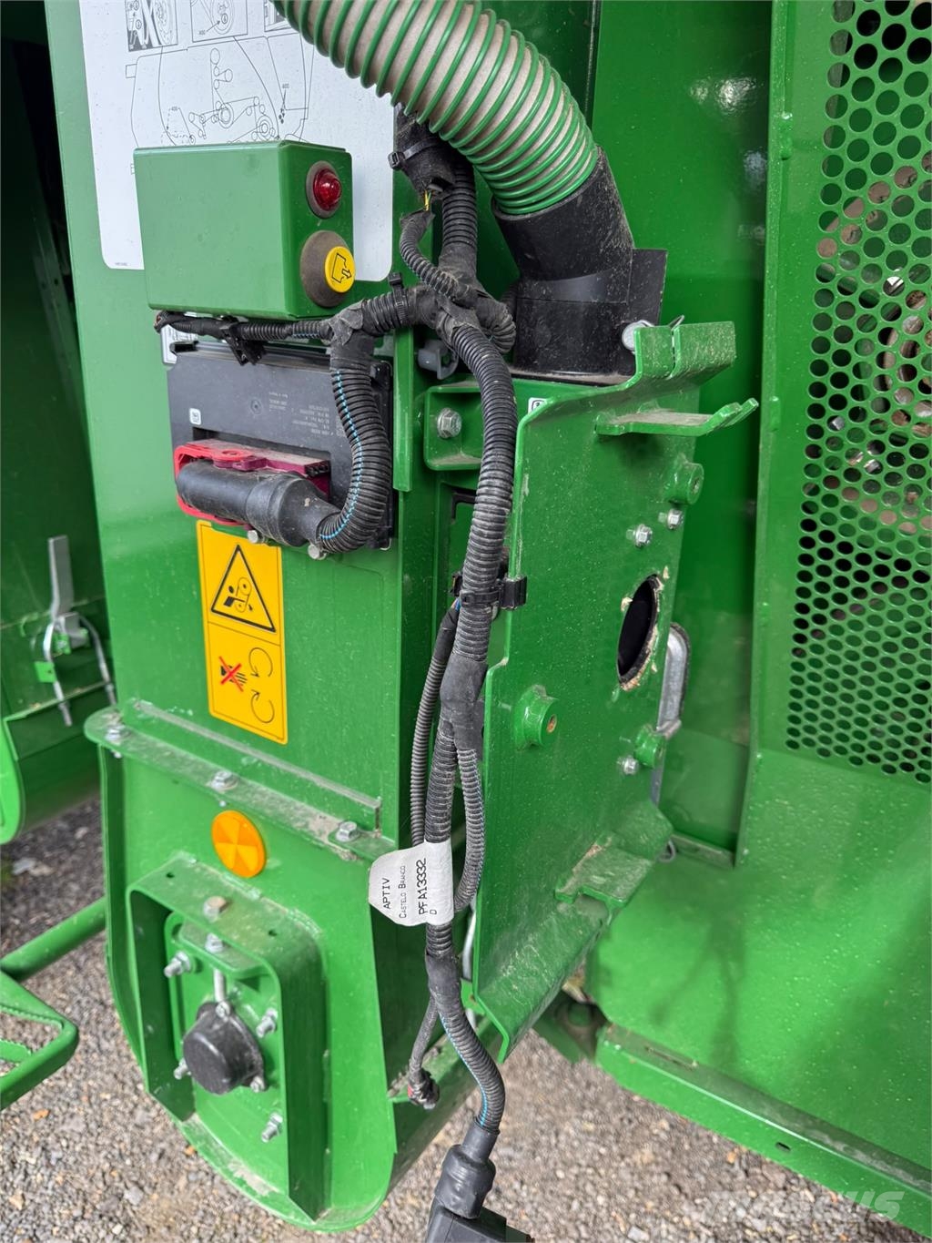 John Deere 6175R Tractors