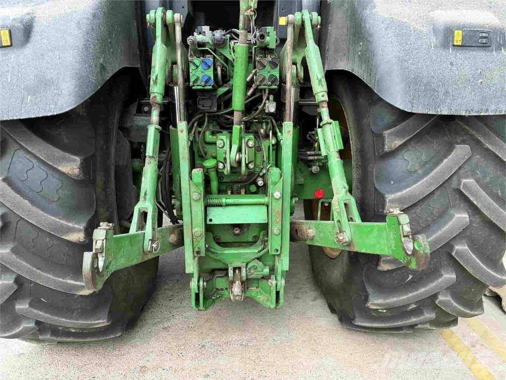 John Deere 6210R 拖拉机/农用车