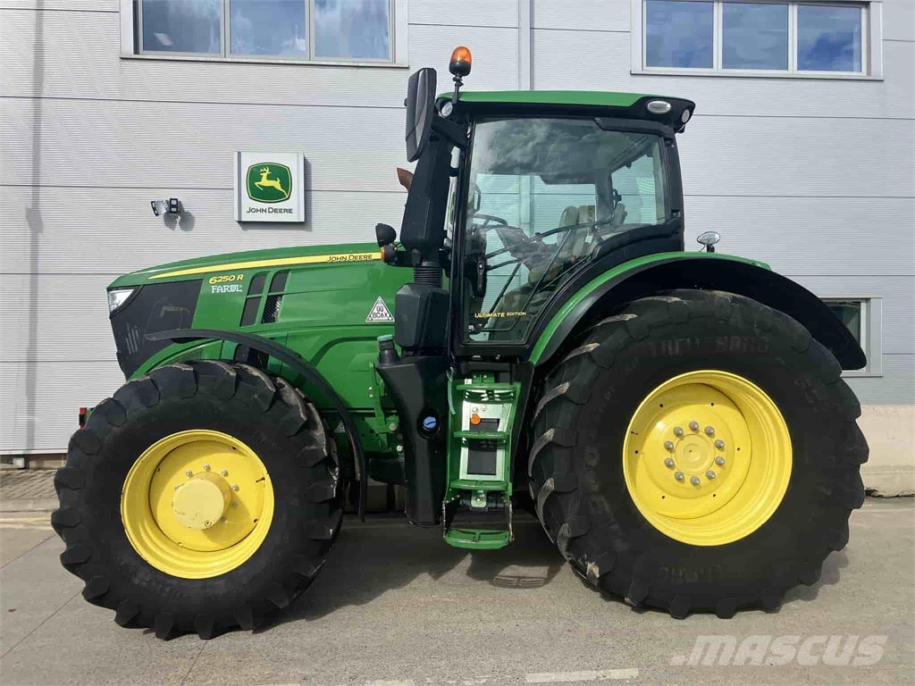 John Deere 6250R Traktoriai