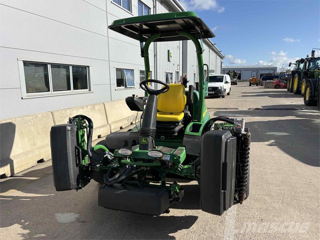 John Deere 6700AE Handgeführte Rasenmäher