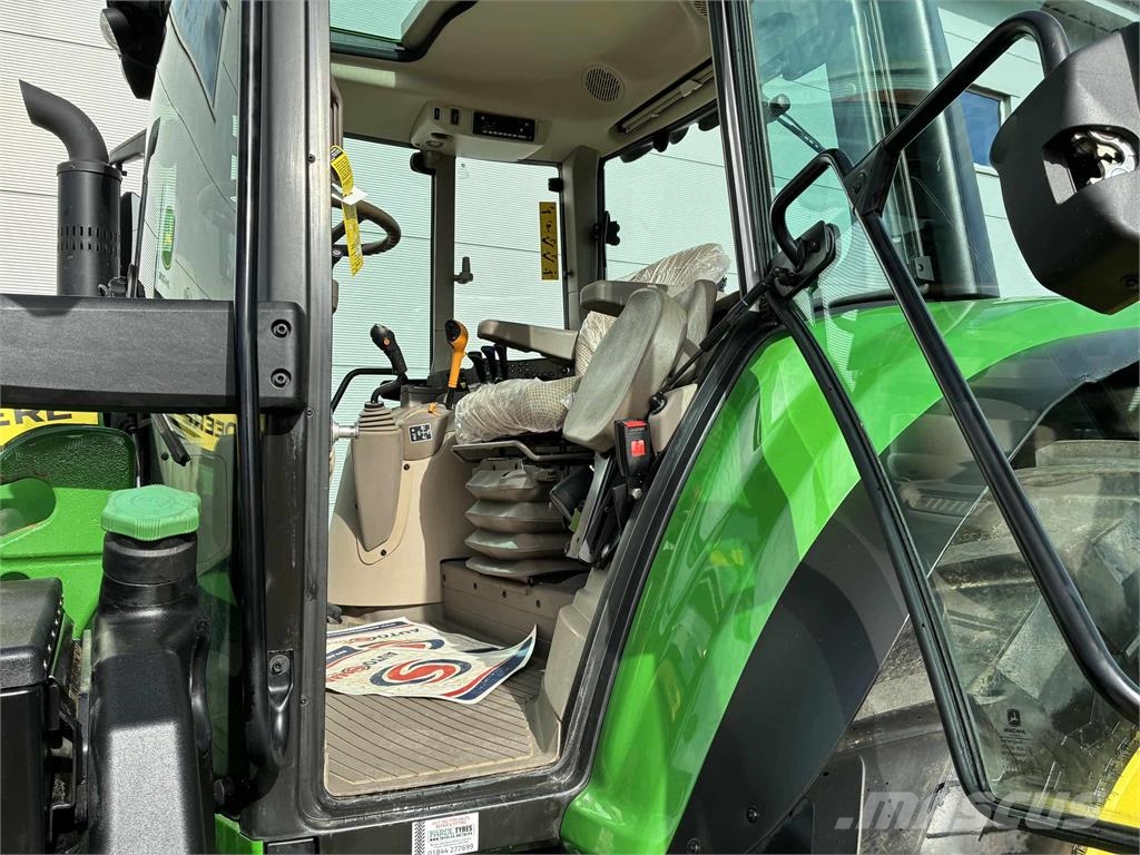 John Deere 6M 125 الجرارات