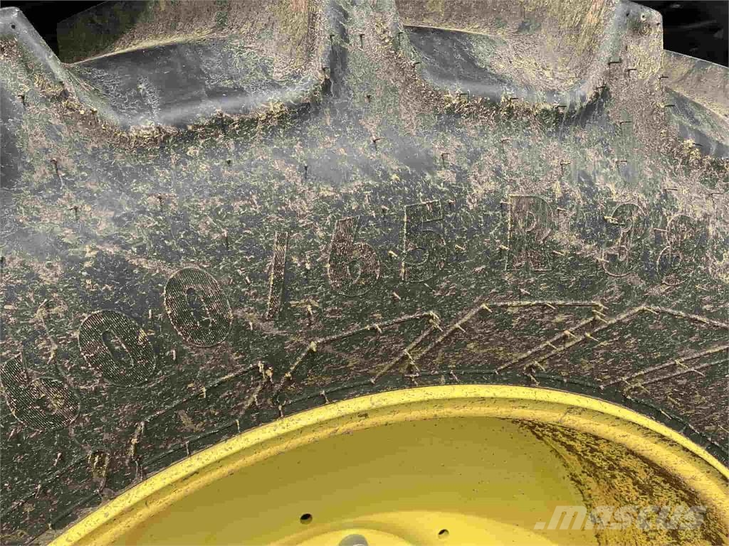 John Deere 6M 150 Трактори