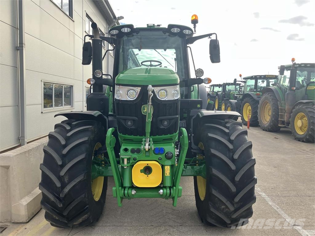 John Deere 6M 155 Traktori
