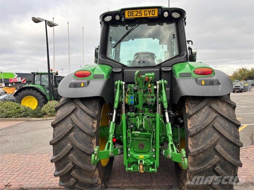 John Deere 6M 185 الجرارات