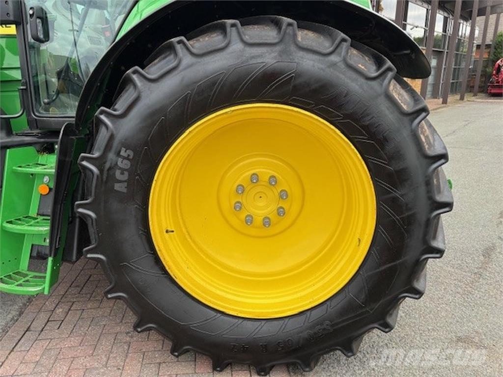 John Deere 6M 185 الجرارات