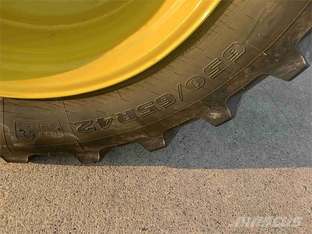 John Deere 6M 185 Traktorok