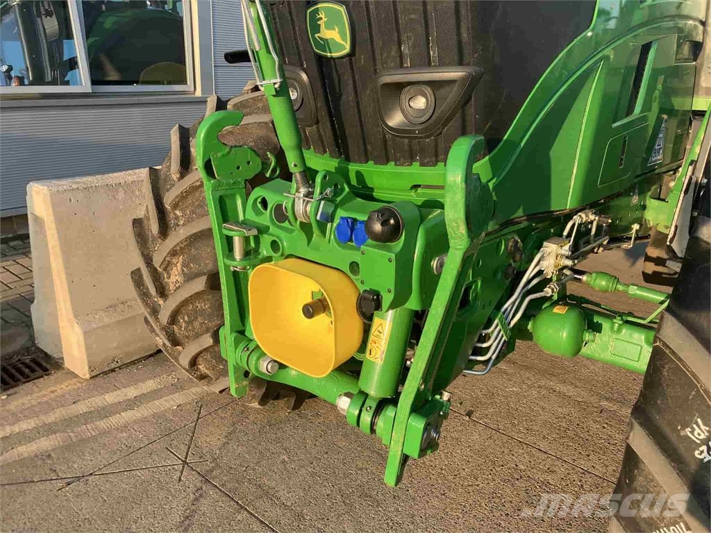 John Deere 6M 185 Traktorok