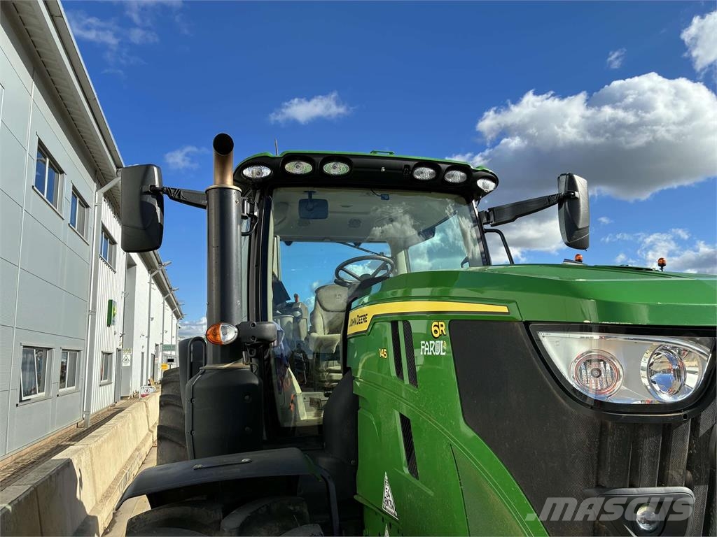 John Deere 6R 145 الجرارات