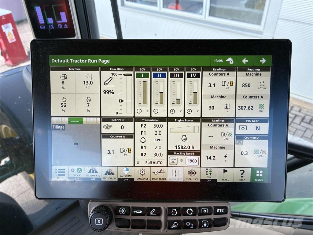 John Deere 6R 145 الجرارات