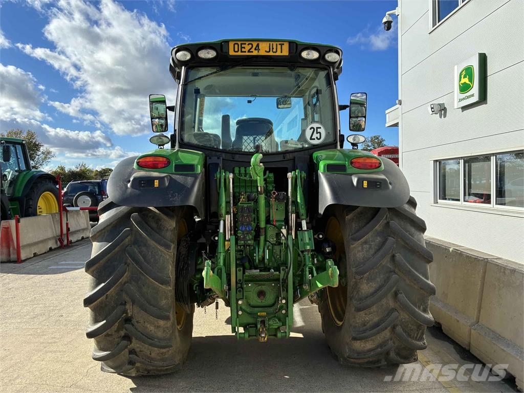 John Deere 6R 145 الجرارات
