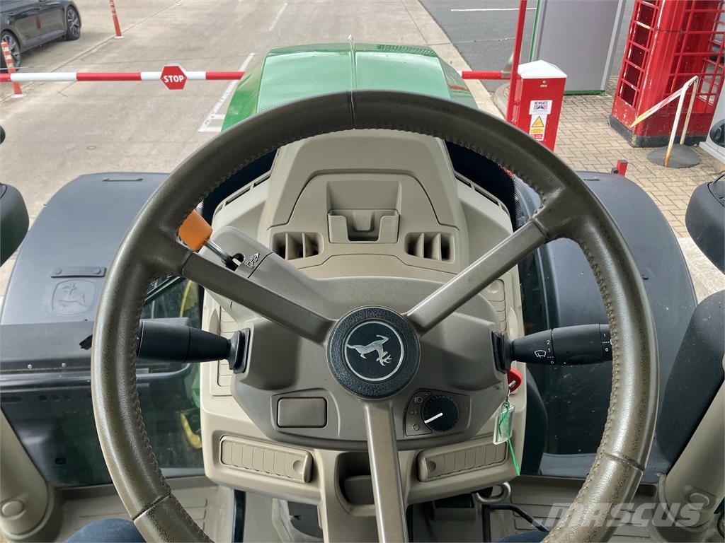 John Deere 6R 155 Traktory