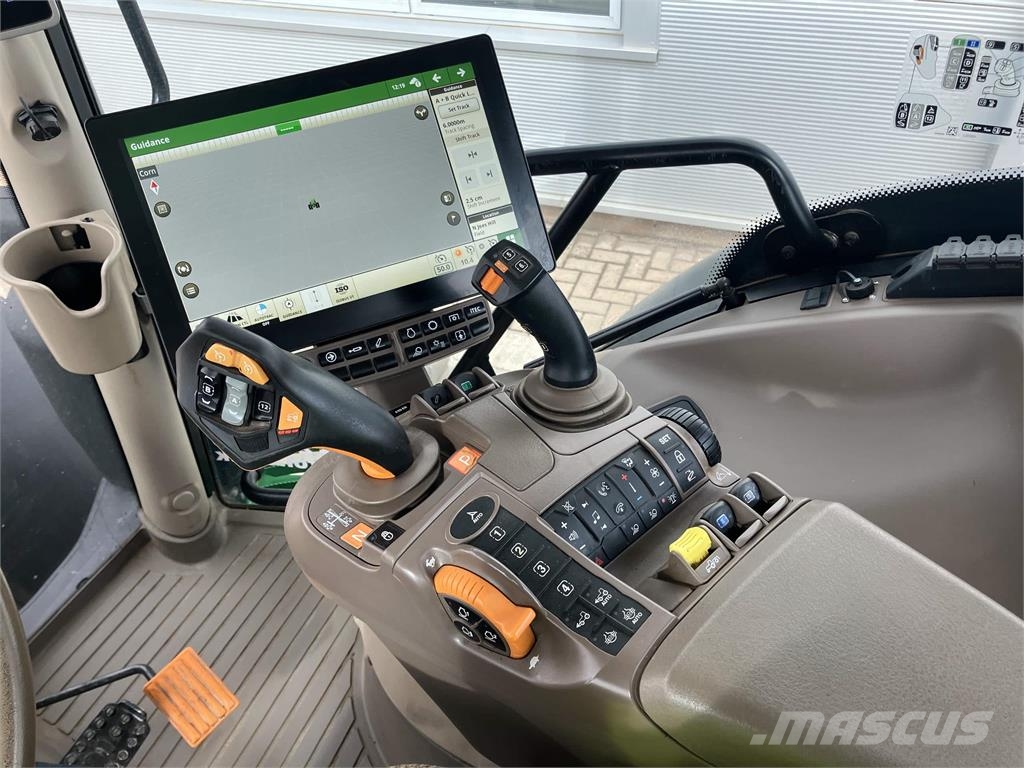 John Deere 6R 155 Traktory