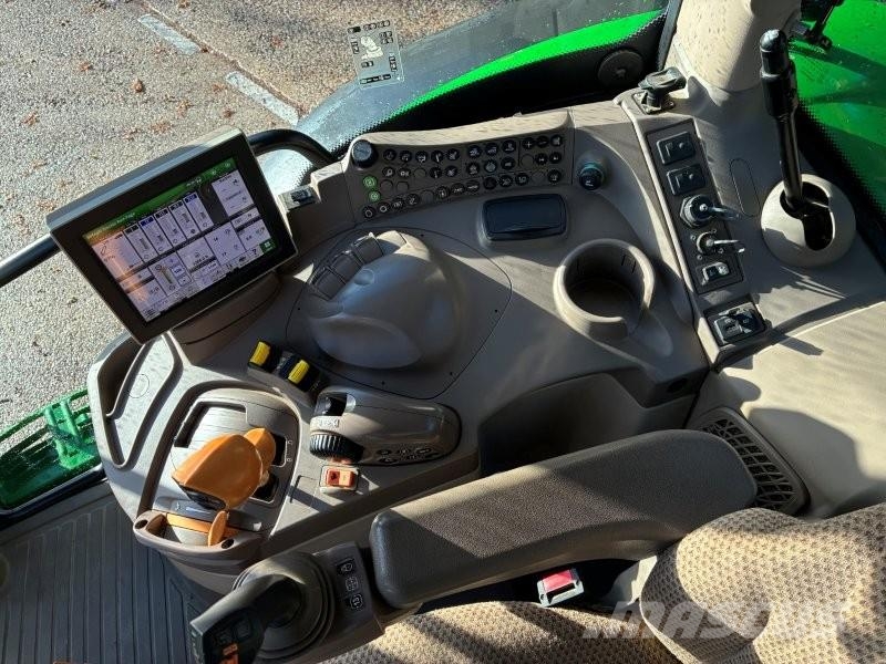 John Deere 6R 175 الجرارات