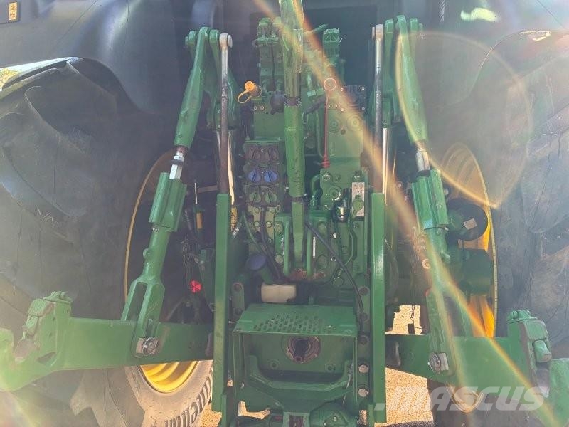 John Deere 6R 175 الجرارات