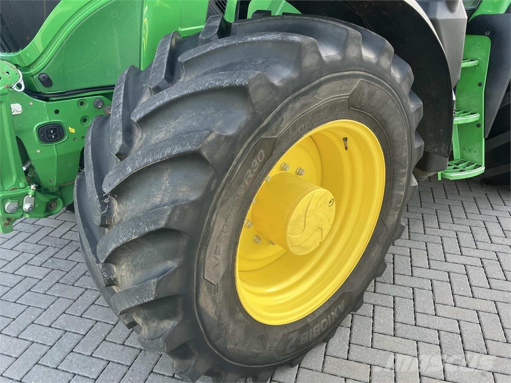 John Deere 6R 185 Tractors