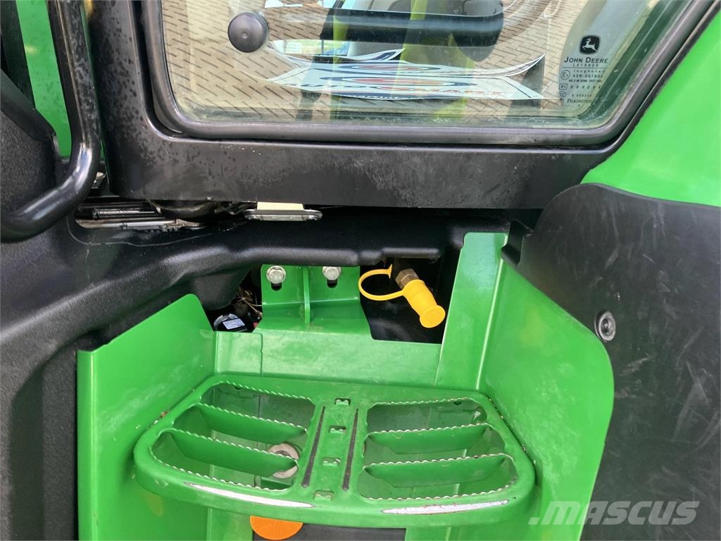John Deere 6R 185 Tractors