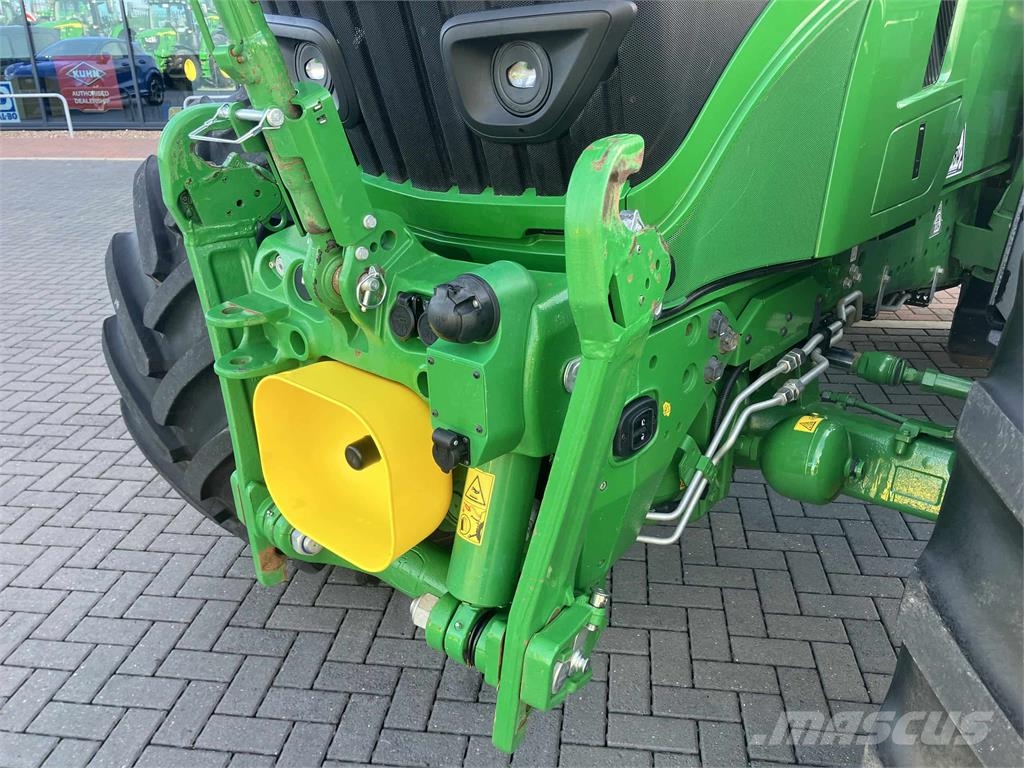 John Deere 6R 185 Tractors