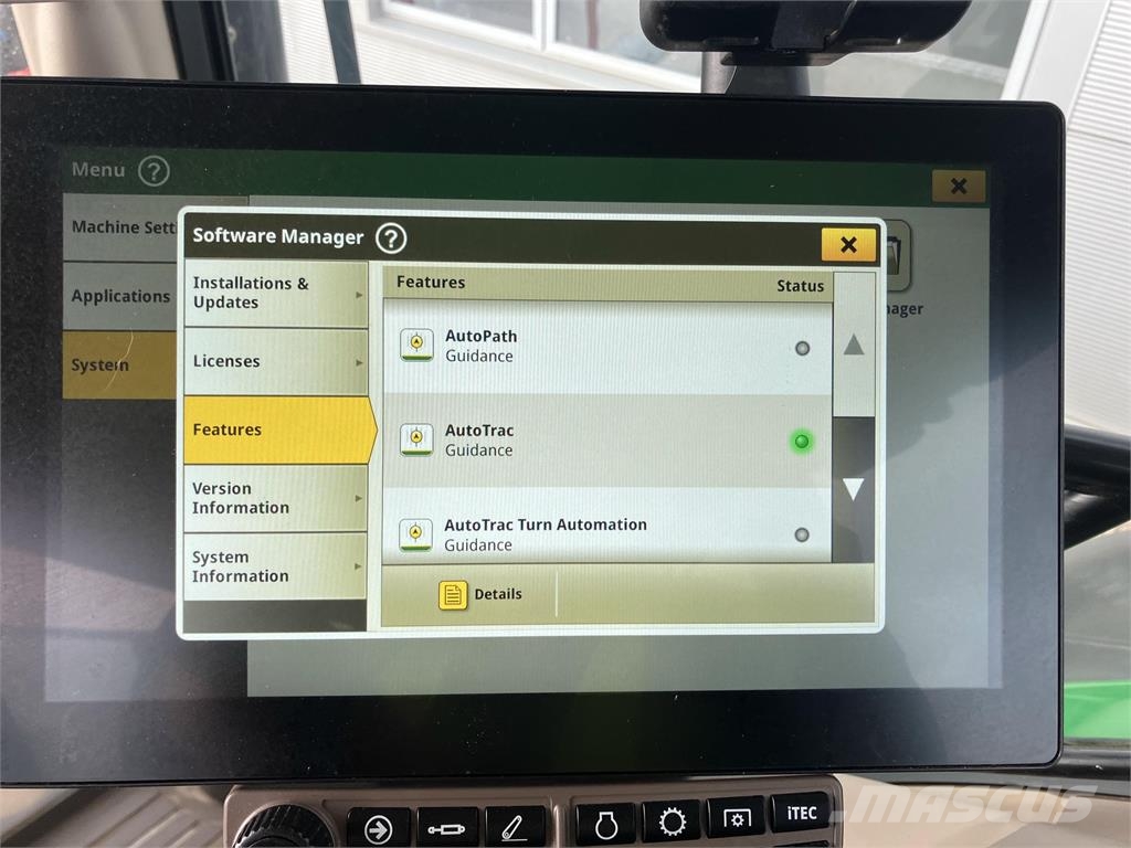 John Deere 6R 215 Tractors