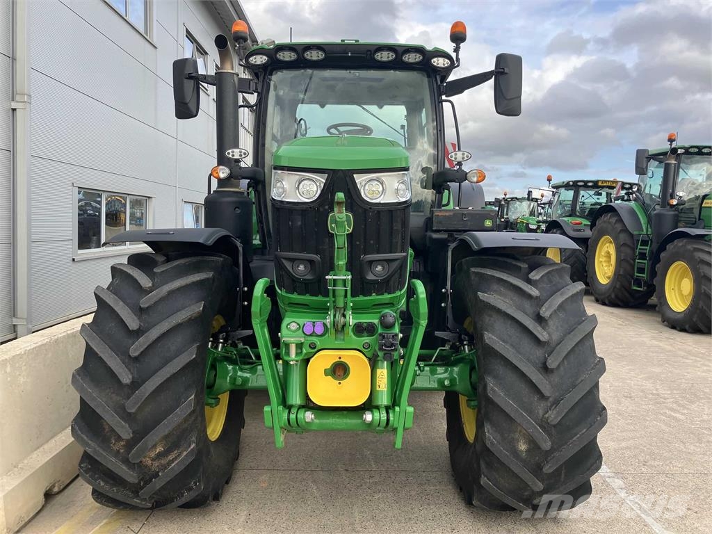 John Deere 6R 215 Tractors